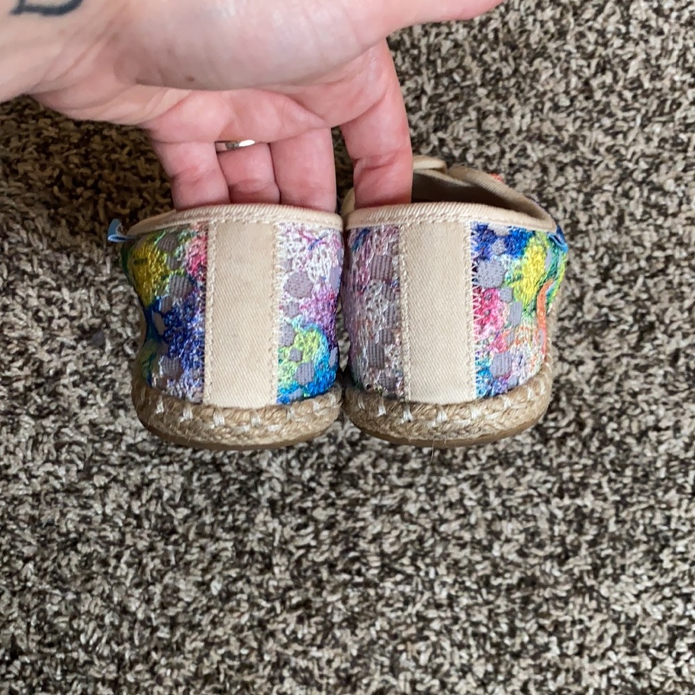 Multicolored rainbow watercolor Toms - Picture 4 of 4